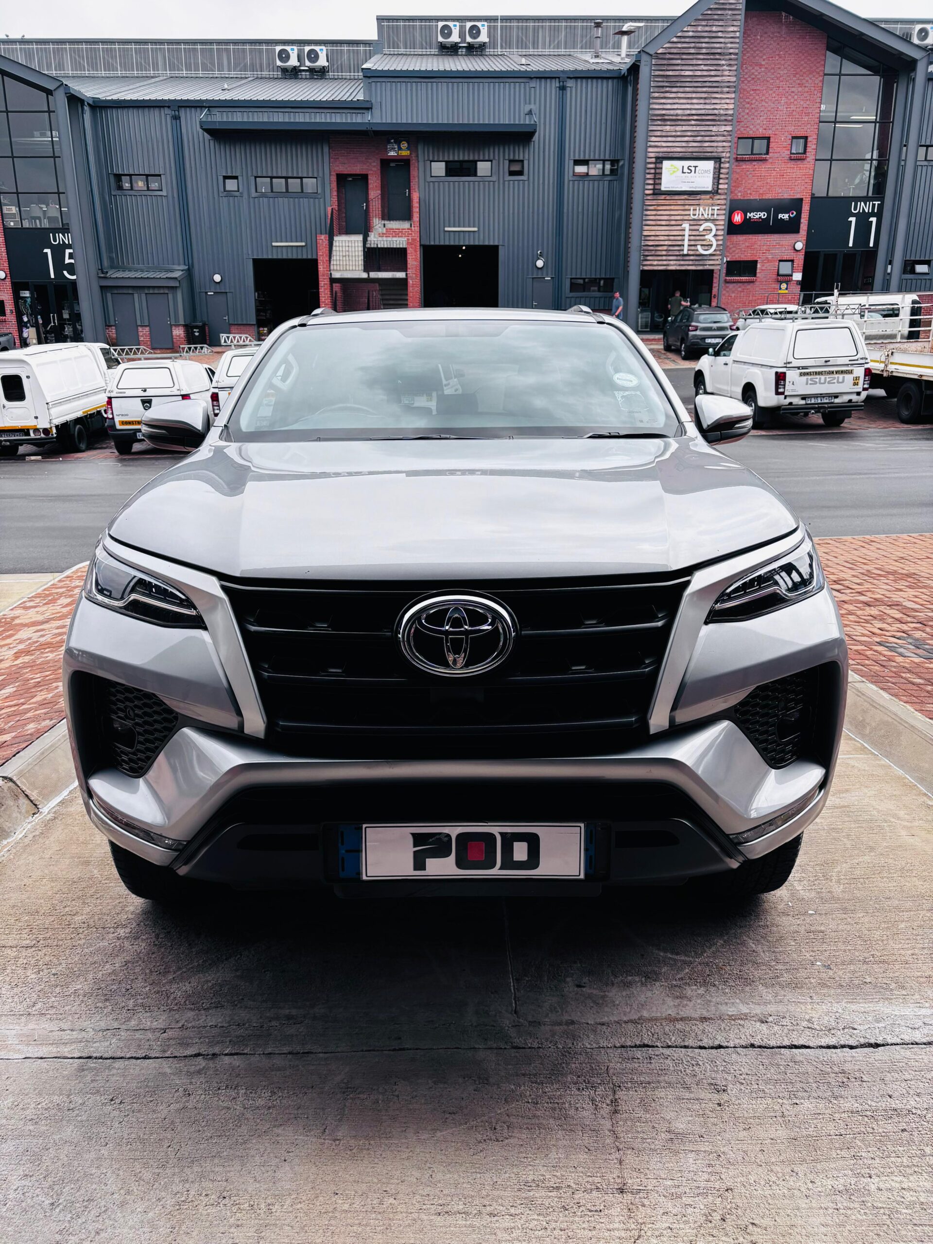 
								2022 Toyota Fortuner 2.4 GD-6 Auto full									