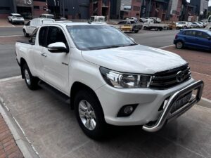 2017 Toyota hilux Ecab Raider Pick up