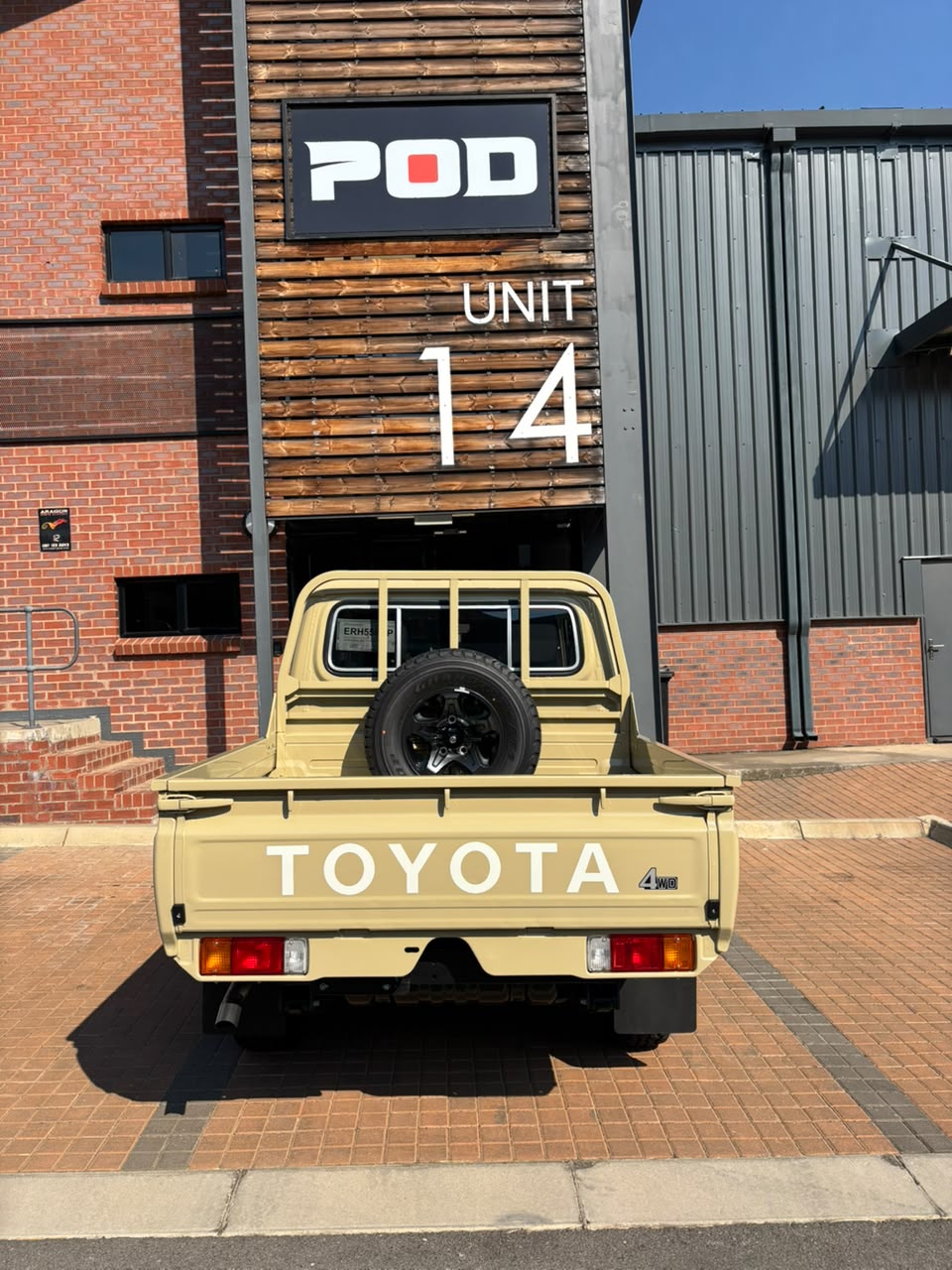 
								2026 TOYOTA LAND CRUISER 79 2.8 GD-6 full									